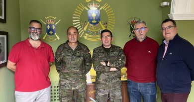 Visita a la sala histórica del Regimiento Galicia